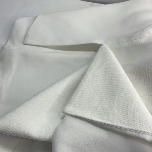 BCBGMaxAzria off-white peplum top size xs 0/2 - Picture 4 of 5